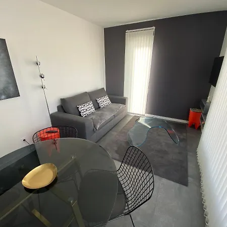 Casa de Férias Confort 2 / Sejour-cuisine Proche De Montpellier *